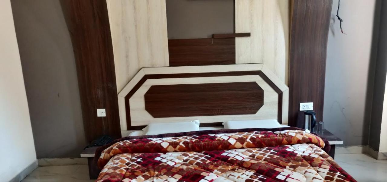 Hotel Shakuntala Katra  Dış mekan fotoğraf