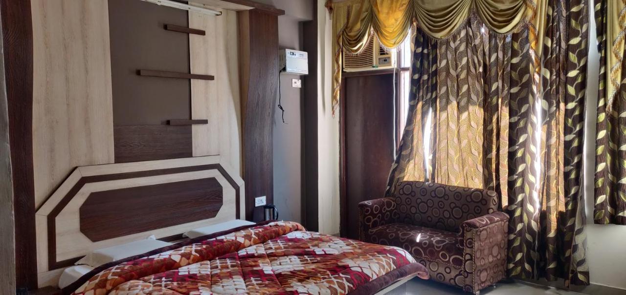 Hotel Shakuntala Katra  Dış mekan fotoğraf