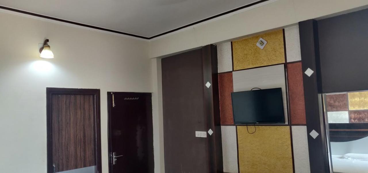 Hotel Shakuntala Katra  Dış mekan fotoğraf
